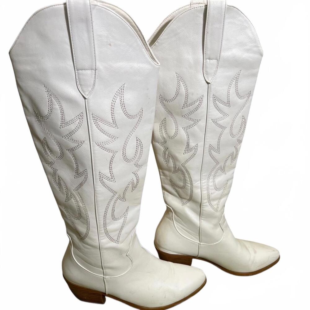 White Faux Leather Western Knee High Cowboy Boots Womens Size 8 - Picture 1 of 8